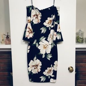 NWT! Floral off-shoulder dress w/ bell sleeve